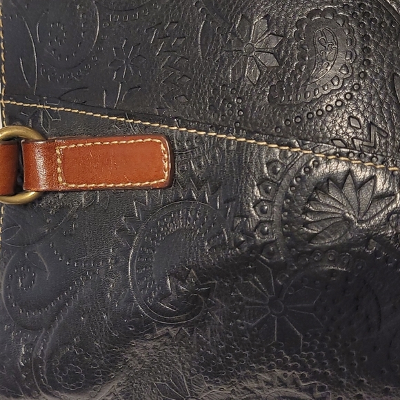 Fossil leather top handle tote bag. Black leather embossed / tooled with flowers - Picture 3 of 11